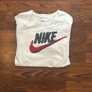 Nike Men’s T-Shirt Size Medium